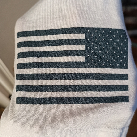 Grunt style "seek another flag" t-shirt - Picture 3 of 4